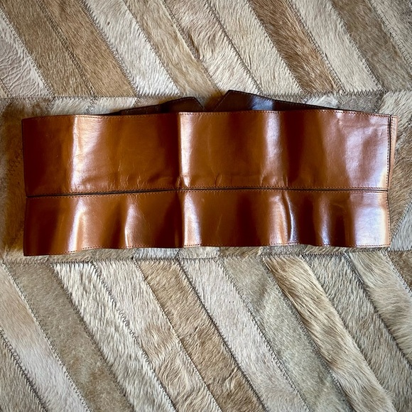 Vintage 90s YSL Brown Leather Corset Belt Large - Picture 2 of 11